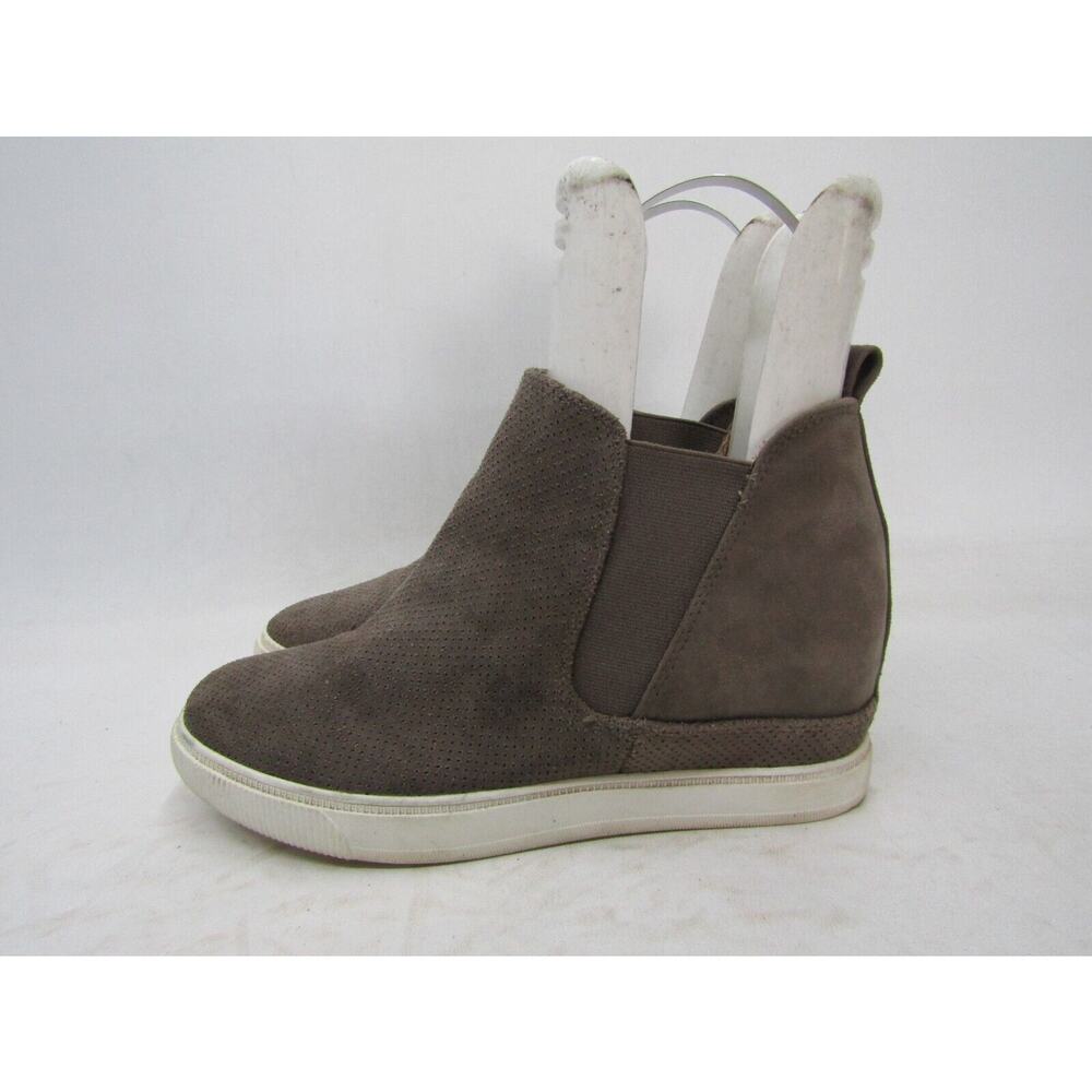 DV Dolce Vita Womens Size 11 M Brown Suede Wedge Ankle Fashion Boots Bootie